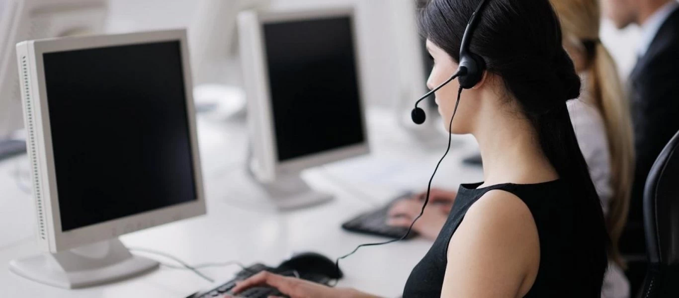 «Φρένο» στις εισπρακτικές εταιρίες - Μπαίνουν περιορισμοί στις κλήσεις ενημέρωσης